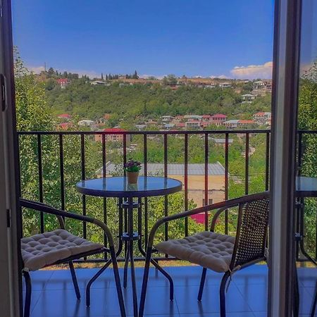 Guest House Maradona Sighnaghi Exterior photo