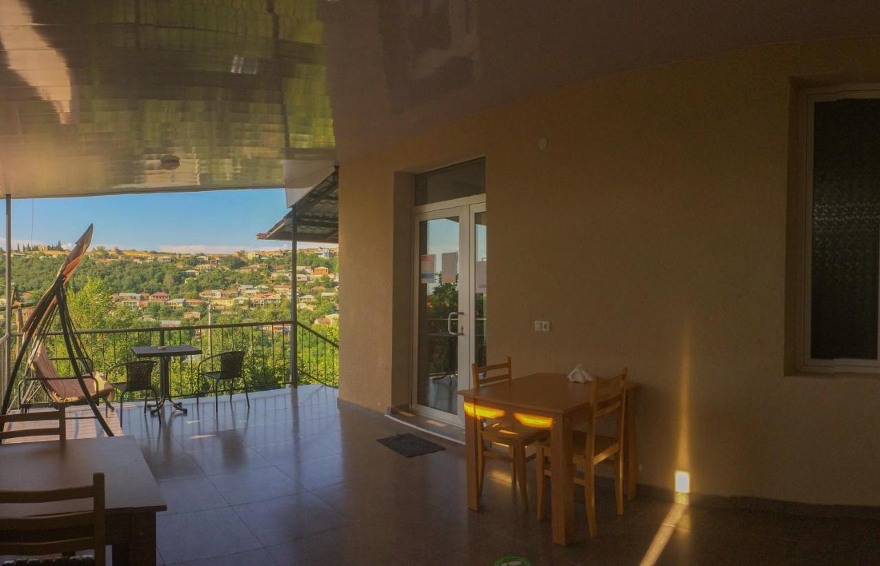 Guest House Maradona Sighnaghi Exterior photo