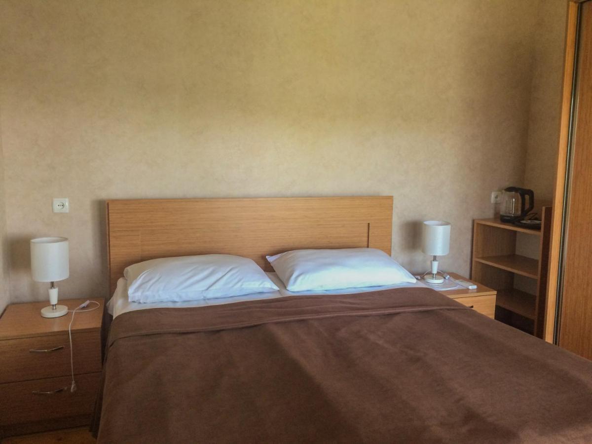 Guest House Maradona Sighnaghi Exterior photo