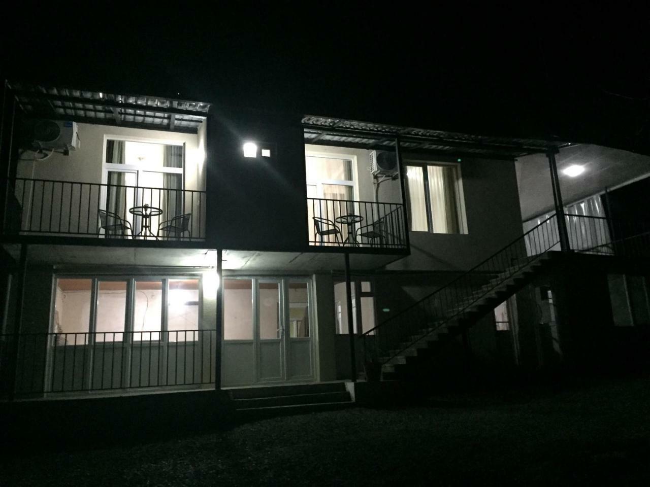 Guest House Maradona Sighnaghi Exterior photo