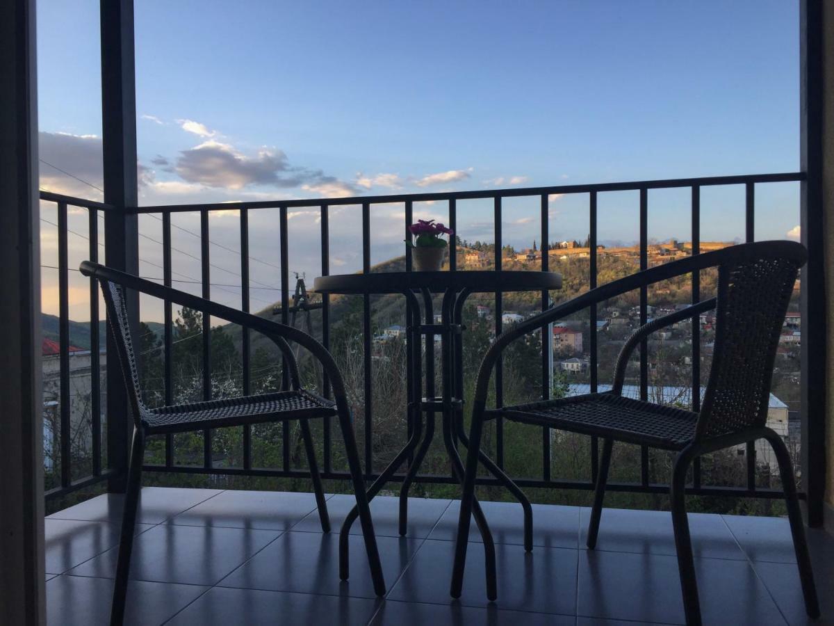 Guest House Maradona Sighnaghi Exterior photo
